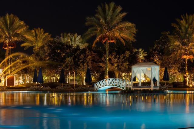 Hotel Desert Rose Resort
