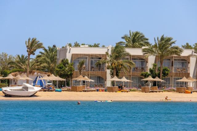 Hotel Desert Rose Resort