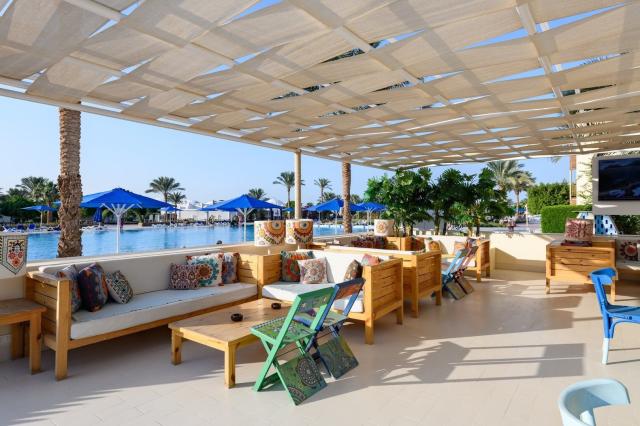 Hotel Desert Rose Resort