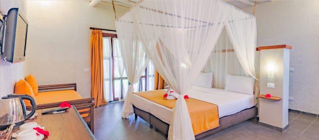 Hotel Karafuu Beach Resort