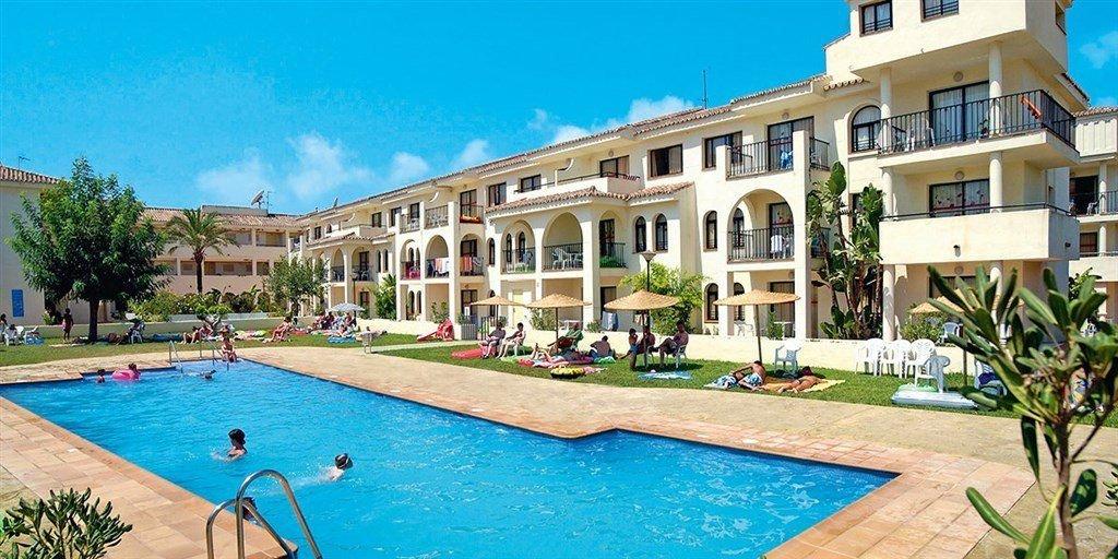 Hotel Puente Real