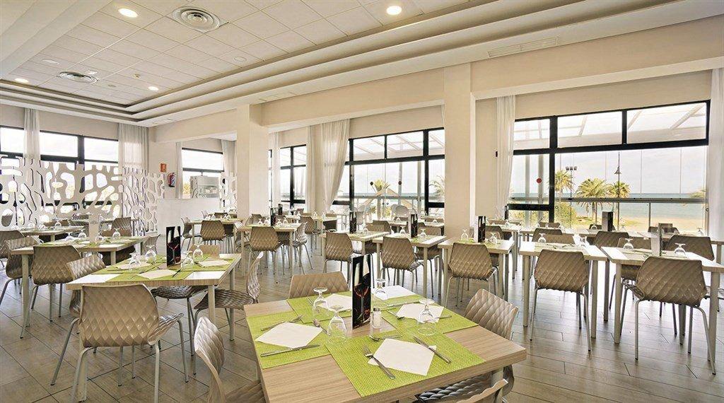 Hotel Puente Real