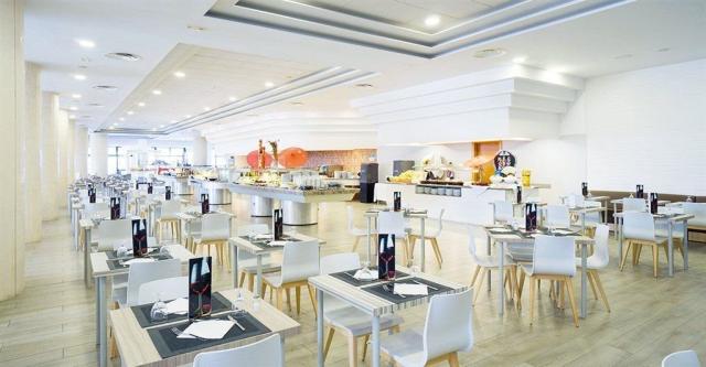 Hotel Puente Real