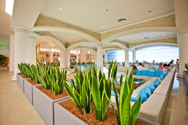 Hotel DIT Evrika Beach