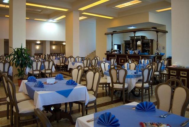 Hotel Marina Beach