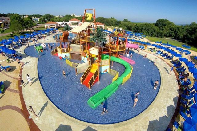 Hotel Marina Beach