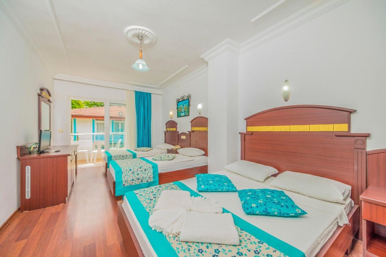 Hotel Sunberk Side