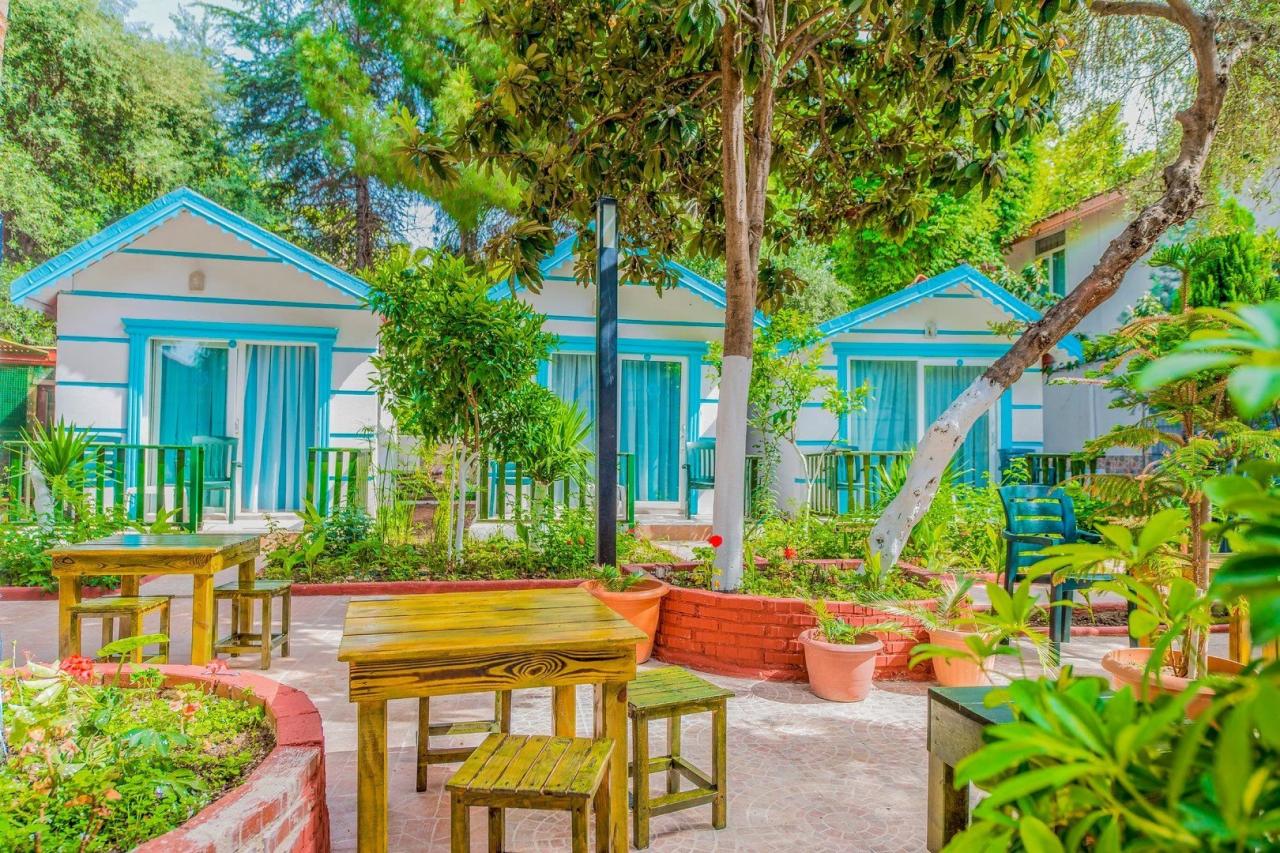 Hotel Sunberk Side