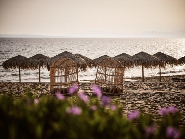 Hotel The Bay & Suites