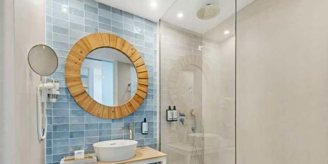 Hotel Occidental Cala Vinas