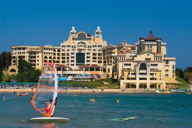 Hotel Marina Royal Palace