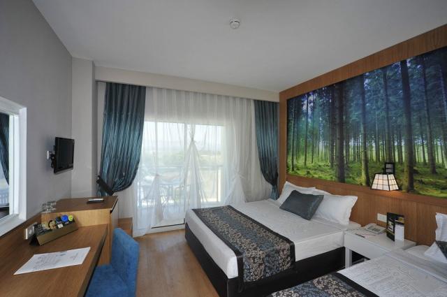 Hotel Lake & River Side