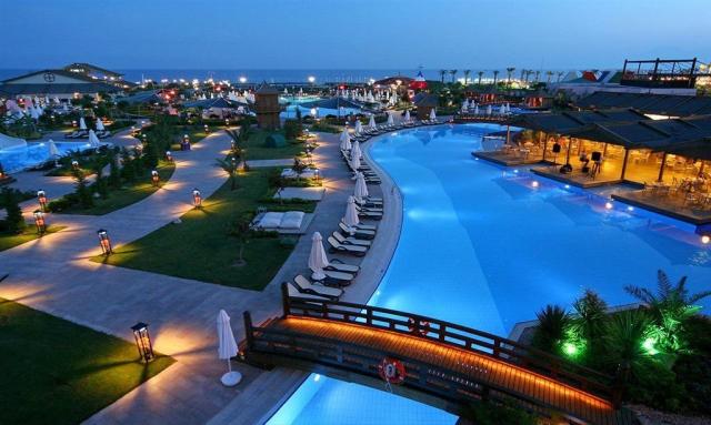 Hotel Limak Lara De Luxe Resort