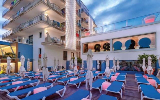 Hotel Alhambra