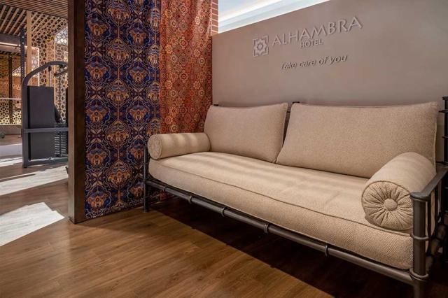 Hotel Alhambra