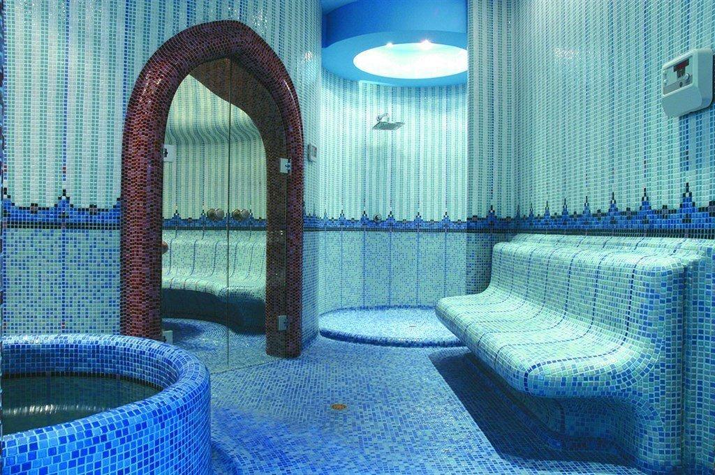 Astera Hotel & Spa