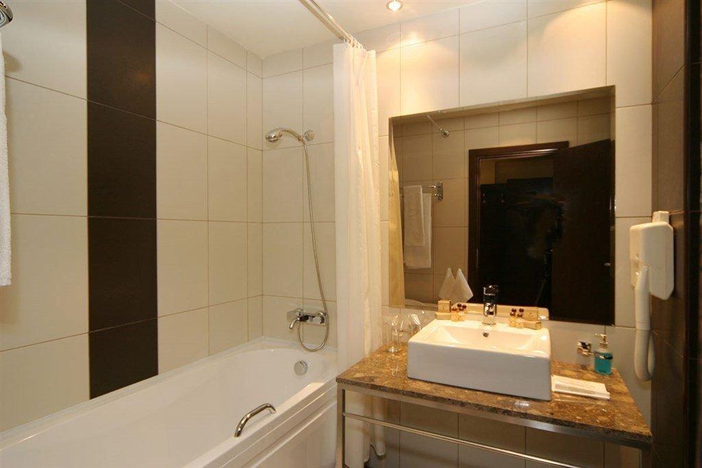Astera Hotel & Spa
