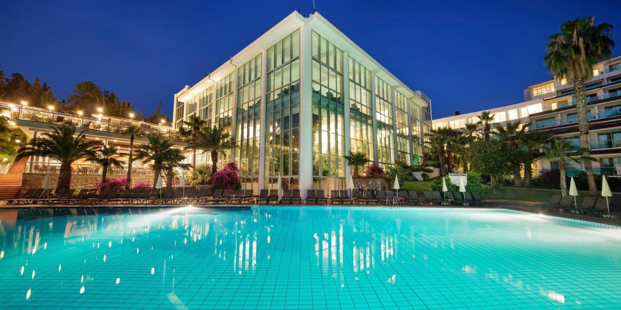 Hotel Pine Bay Holiday Resort