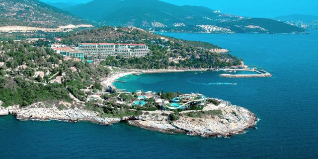 Hotel Pine Bay Holiday Resort