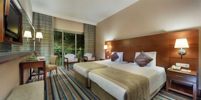Hotel Pine Bay Holiday Resort