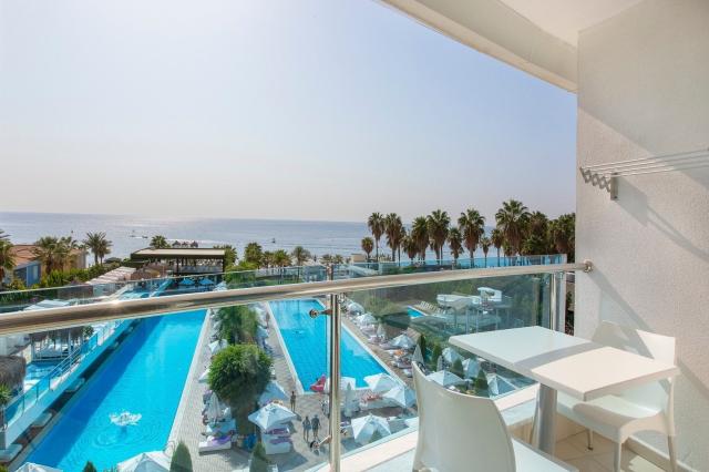 Hotel Q Premium