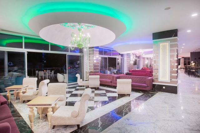 Hotel Q Premium