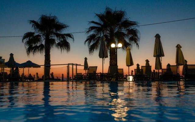 Hotel Acharavi Beach