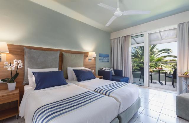 Hotel Acharavi Beach