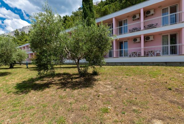 Pavilony Brzet