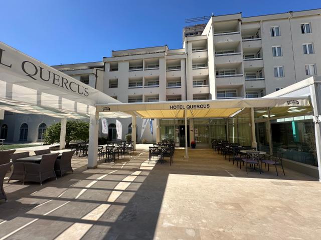 Hotel Quercus