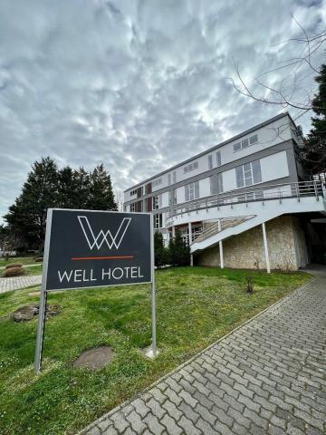Hotel Well
