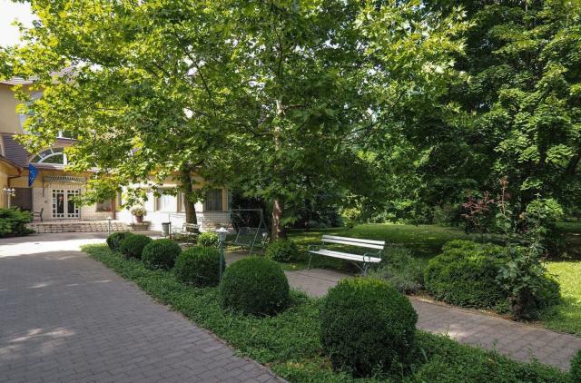 Hotel Arboretum