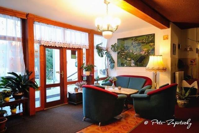 Hotel Jef
