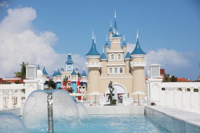 Hotel Bahia Principe Fantasia Punta Cana