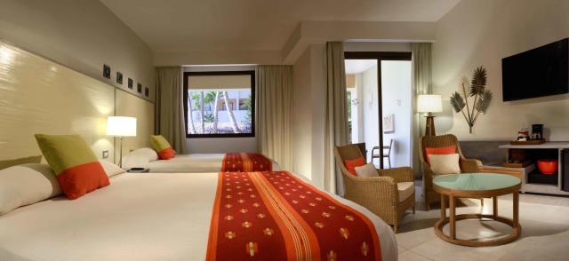 Hotel Catalonia Bavaro Beach & Golf Resort