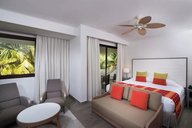 Hotel Catalonia Bavaro Beach & Golf Resort