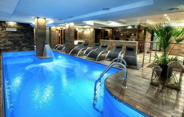 Hotel Pieris