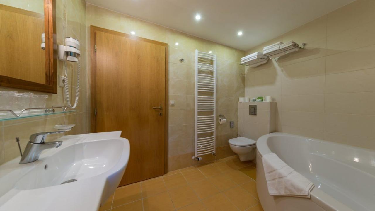 Ski & Wellness Residence Družba