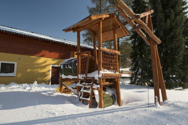 Hotel Skiland Ostružná