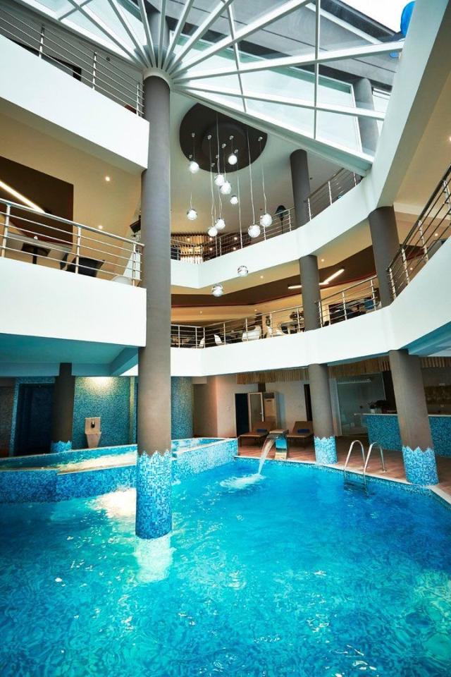 Hotel Blue Dream Palace