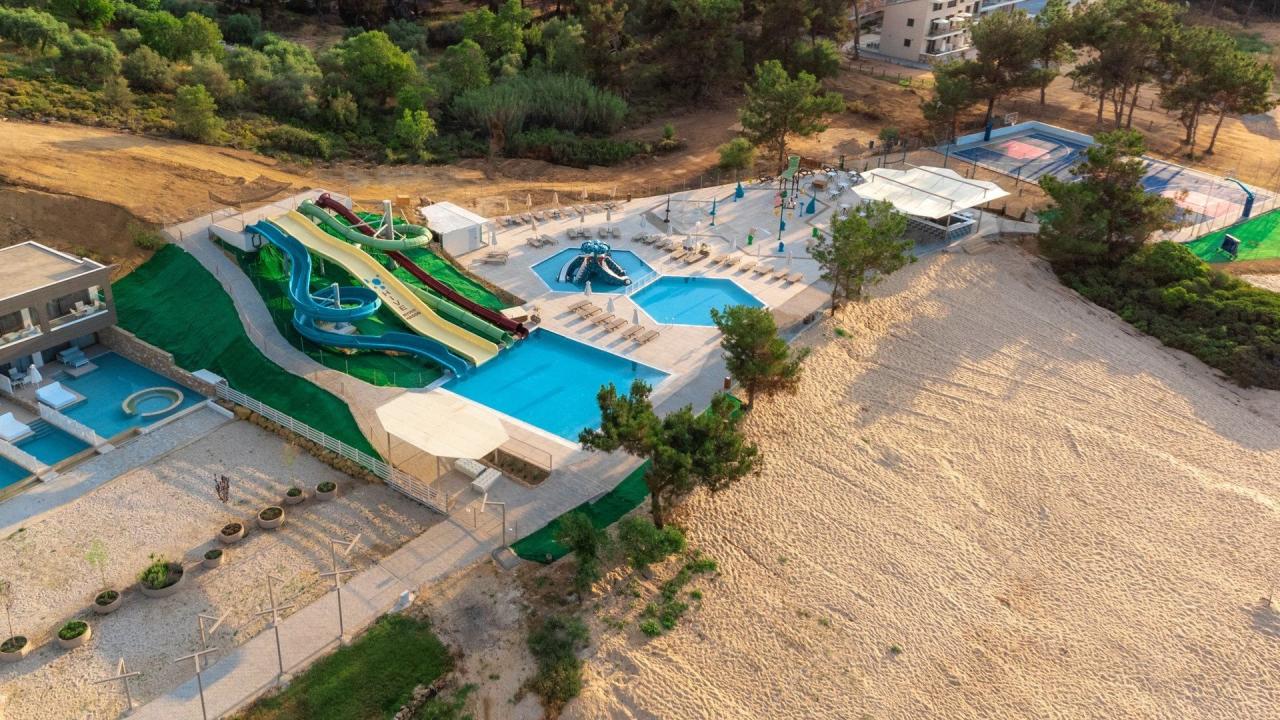Hotel Blue Dream Palace