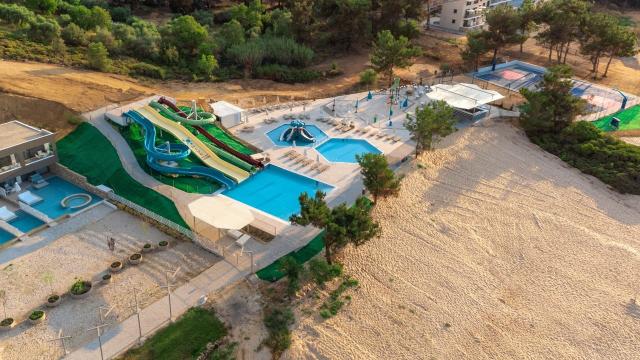 Hotel Blue Dream Palace