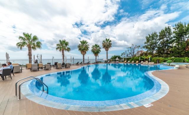 Hotel Melia Madeira Mare