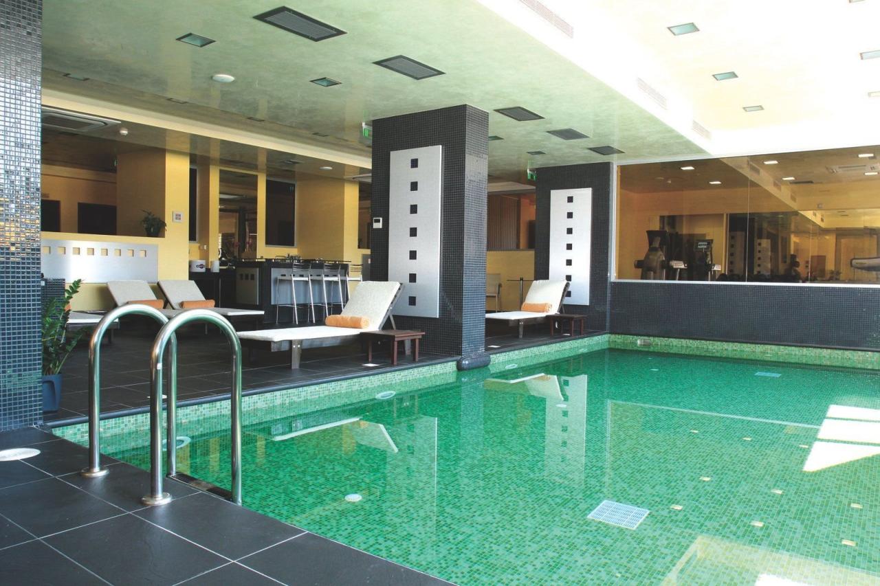 Hotel Royal Paradise Beach Resort & Spa
