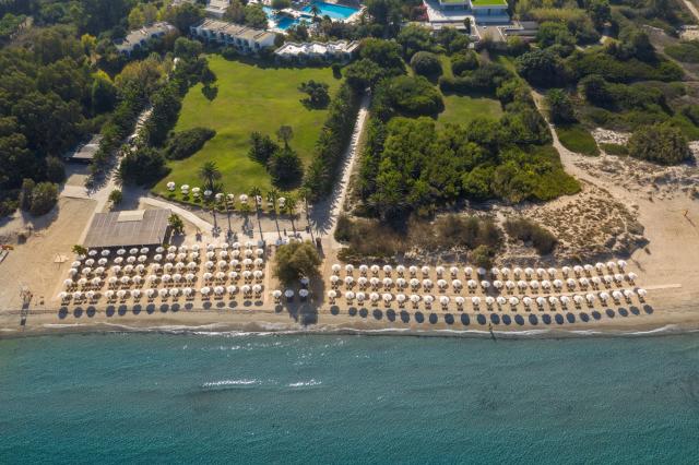 Hotel Caravia Beach