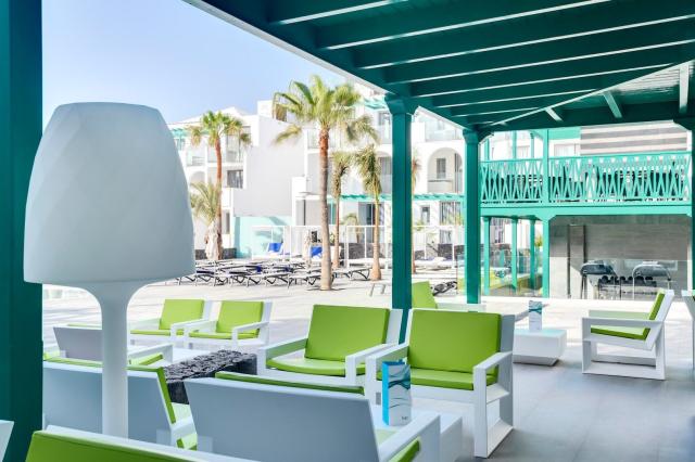 Hotel Barcelo Teguise Beach
