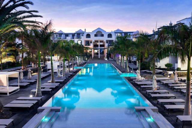 Hotel Barcelo Teguise Beach