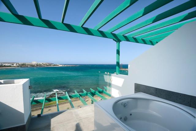 Hotel Barcelo Teguise Beach