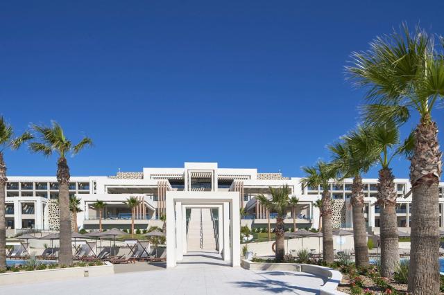 Mayia Exclusive Resort & Spa