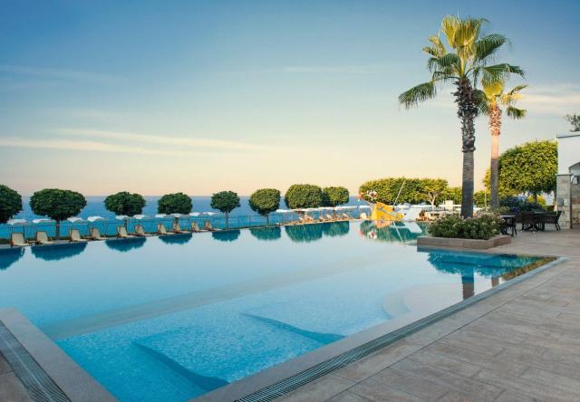 Hotel Xanadu Island